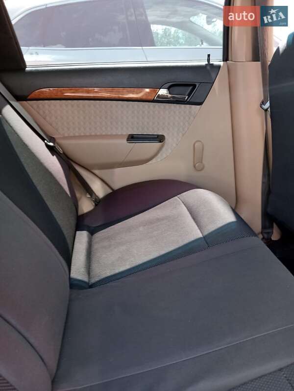 Седан Chevrolet Aveo 2008 в Полтаві фото 10 Седан Chevrolet Aveo 2008 в Полтаві