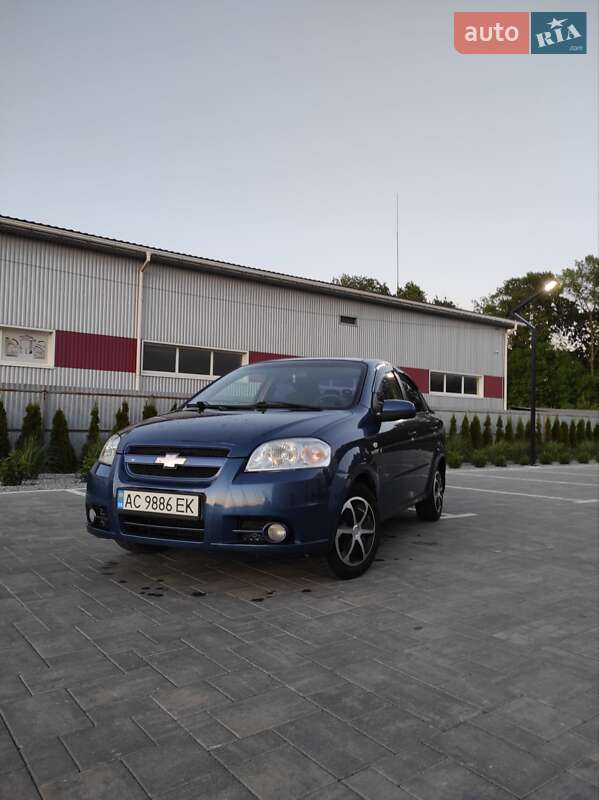 Седан Chevrolet Aveo 2008 в Луцьку