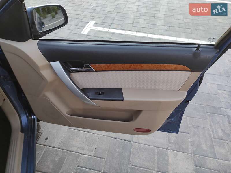 Седан Chevrolet Aveo 2008 в Луцьку
