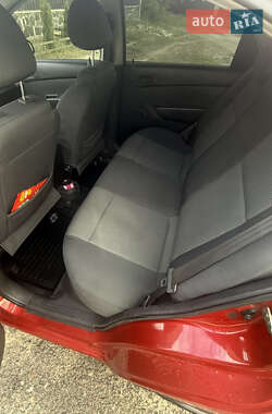 Седан Chevrolet Aveo 2011 в 