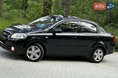 Седан Chevrolet Aveo 2011 в 