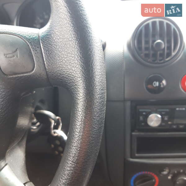 Хетчбек Chevrolet Aveo 2008 в Новомосковську