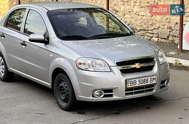 Седан Chevrolet Aveo 2011 в Николаеве