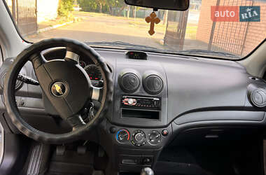Седан Chevrolet Aveo 2011 в 
