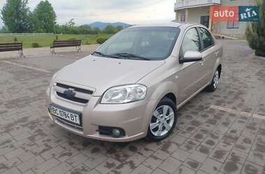 Седан Chevrolet Aveo 2008 в Перегинском