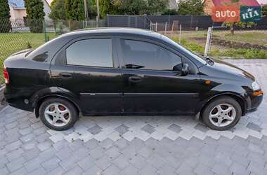 Седан Chevrolet Aveo 2005 в Золочеві
