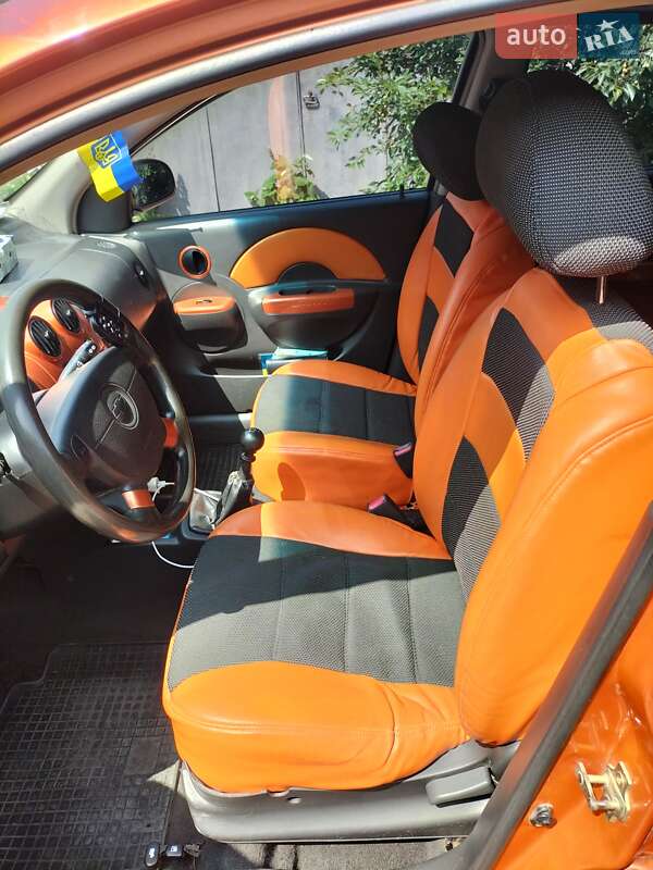 Хэтчбек Chevrolet Aveo 2006 в Николаеве фото 13 Хэтчбек Chevrolet Aveo 2006 в Николаеве