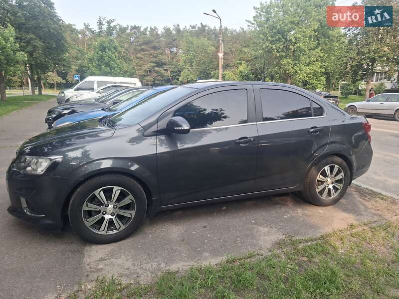 Chevrolet Aveo 2017
