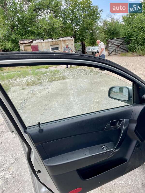 Седан Chevrolet Aveo 2008 в Кривому Розі