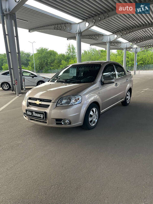 Седан Chevrolet Aveo 2008 в Запорожье