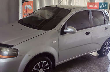 Хэтчбек Chevrolet Aveo 2005 в Каменец-Подольском