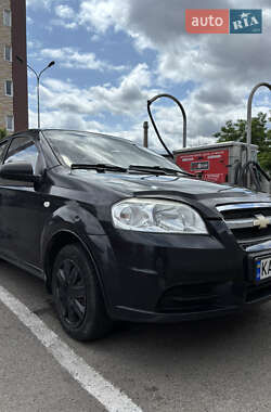 Седан Chevrolet Aveo 2010 в Киеве