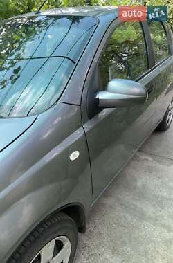 Хэтчбек Chevrolet Aveo 2008 в 