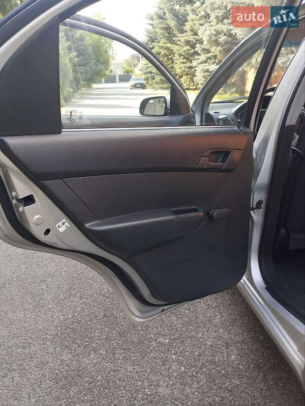 Седан Chevrolet Aveo 2008 в Дніпрі