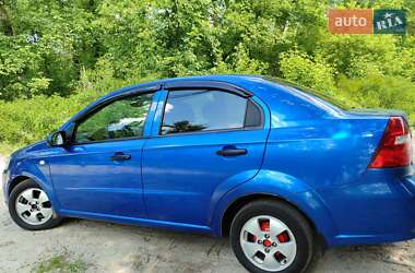 Седан Chevrolet Aveo 2011 в Дніпрі