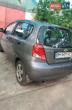 Хэтчбек Chevrolet Aveo 2008 в 