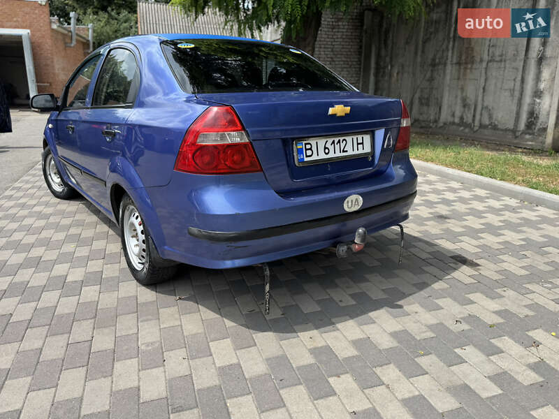 Седан Chevrolet Aveo 2008 в Лубнах