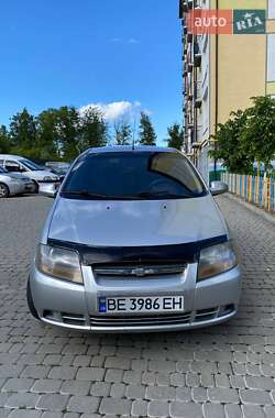 Хэтчбек Chevrolet Aveo 2008 в 