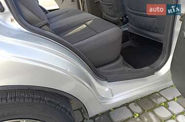Хэтчбек Chevrolet Aveo 2008 в 