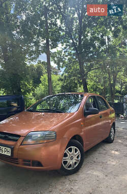 Седан Chevrolet Aveo 2005 в Дублянах