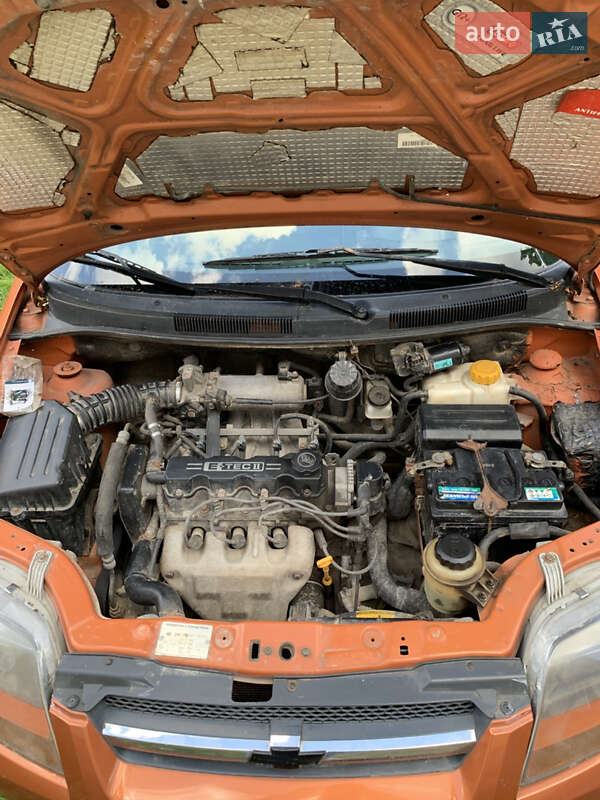 Седан Chevrolet Aveo 2005 в Дублянах