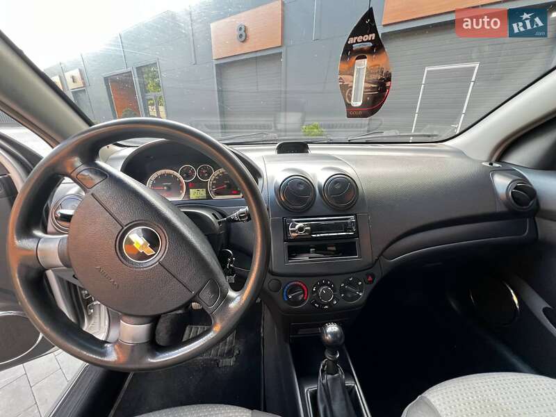 Хэтчбек Chevrolet Aveo 2008 в Киеве