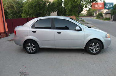 Седан Chevrolet Aveo 2005 в 