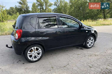 Хетчбек Chevrolet Aveo 2009 в 