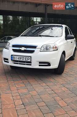 Седан Chevrolet Aveo 2008 в Полтаве