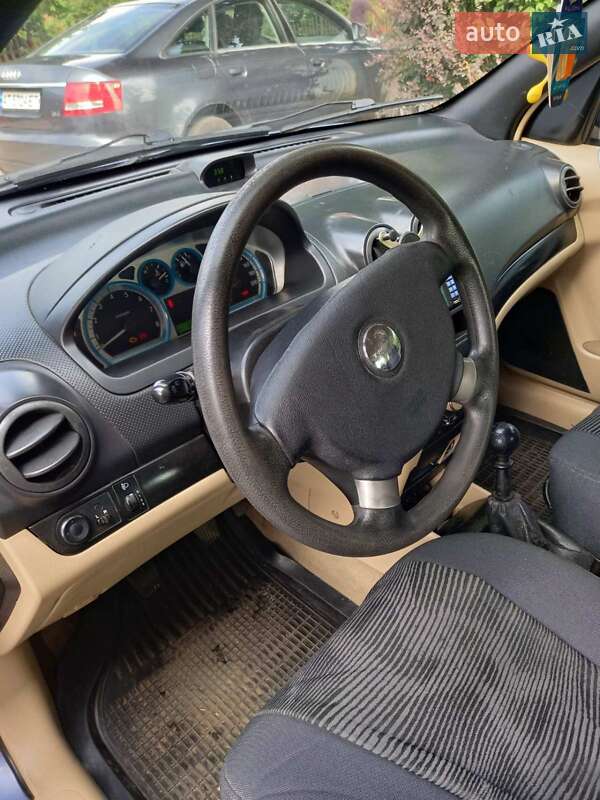 Седан Chevrolet Aveo 2007 в Коломые