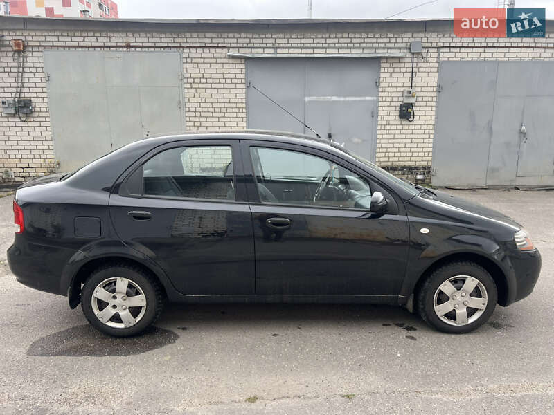 Седан Chevrolet Aveo 2005 в Харькове фото 2 Седан Chevrolet Aveo 2005 в Харькове