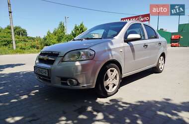 Седан Chevrolet Aveo 2006 в Чернівцях