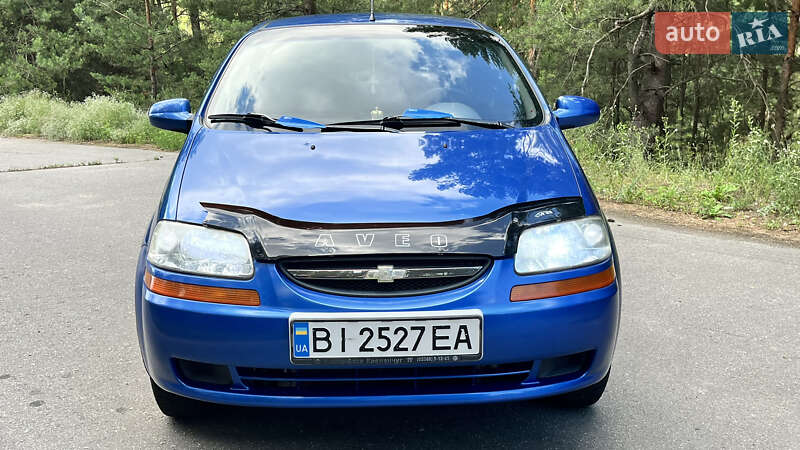 Седан Chevrolet Aveo 2005 в Кременчуге