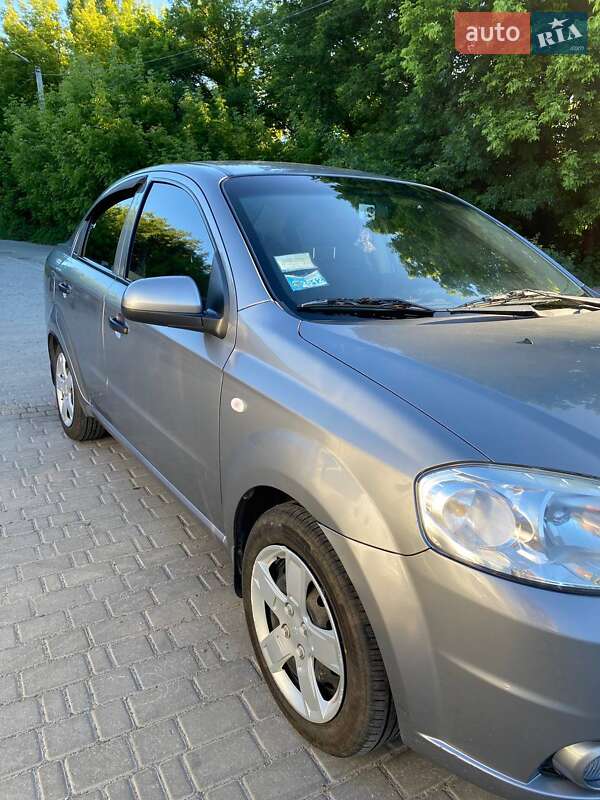 Седан Chevrolet Aveo 2008 в Хмельницком