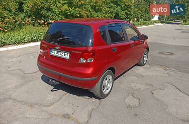 Хэтчбек Chevrolet Aveo 2007 в 