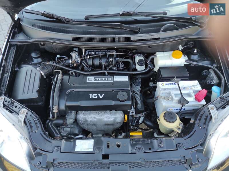 Седан Chevrolet Aveo 2007 в Харькове
