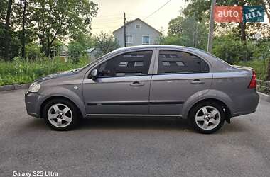 Седан Chevrolet Aveo 2006 в 