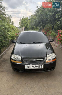 Седан Chevrolet Aveo 2005 в Голованевске
