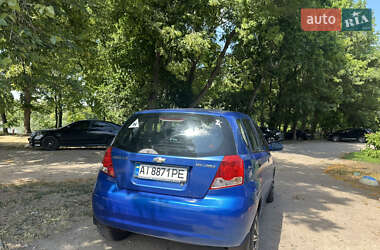 Хетчбек Chevrolet Aveo 2006 в 