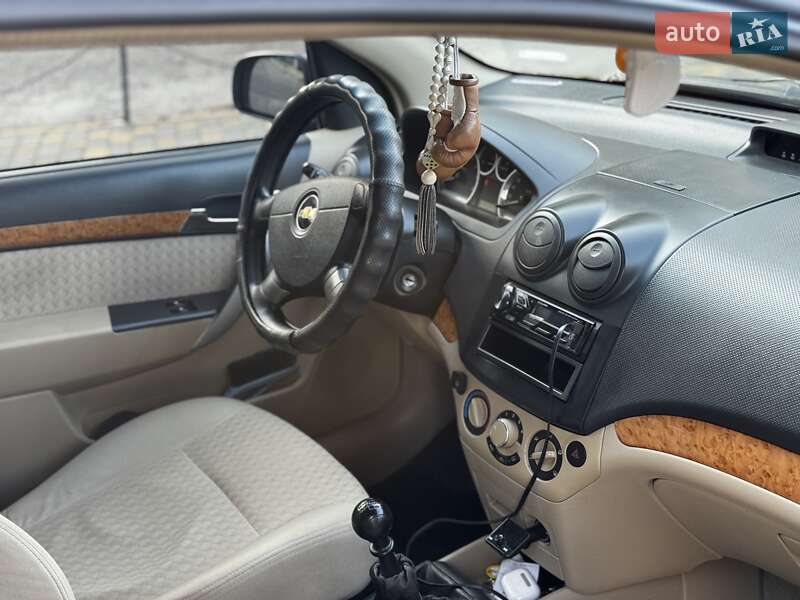 Седан Chevrolet Aveo 2007 в Черкассах