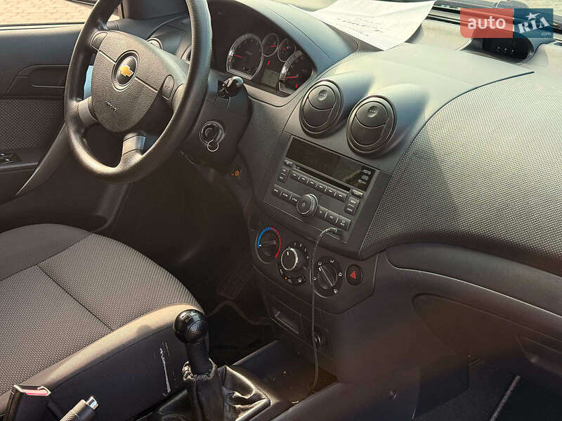 Хэтчбек Chevrolet Aveo 2009 в Львове