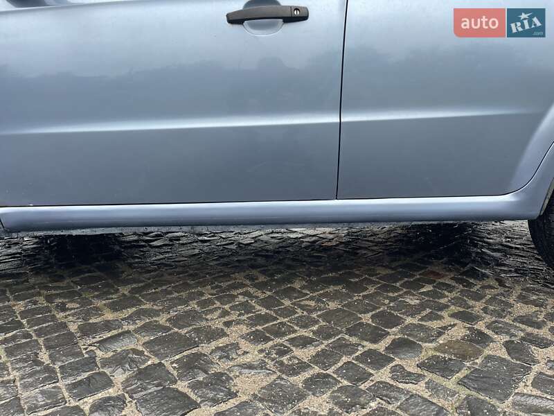 Седан Chevrolet Aveo 2007 в Луцьку