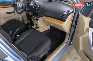 Седан Chevrolet Aveo 2008 в 