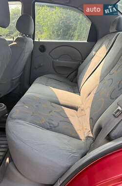 Седан Chevrolet Aveo 2005 в 