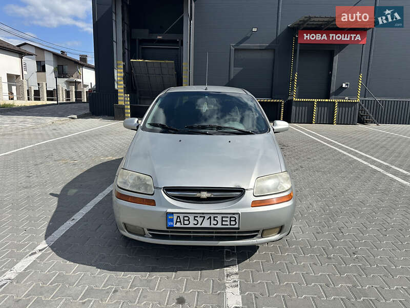 Седан Chevrolet Aveo 2005 в Виннице