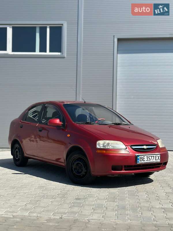 Седан Chevrolet Aveo 2004 в Ивано-Франковске