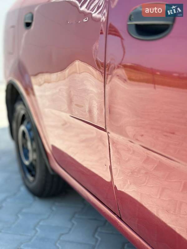 Седан Chevrolet Aveo 2004 в Ивано-Франковске