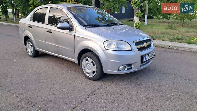 Седан Chevrolet Aveo 2008 в Вышгороде
