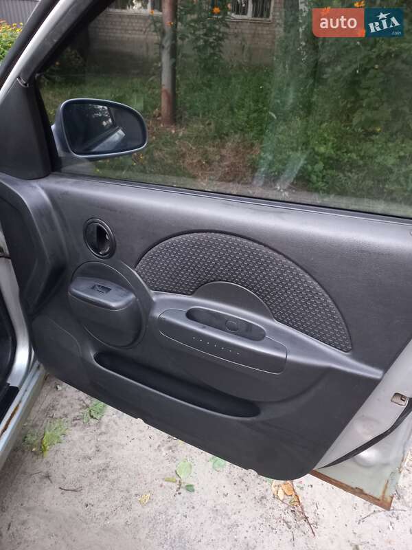 Седан Chevrolet Aveo 2006 в Харькове