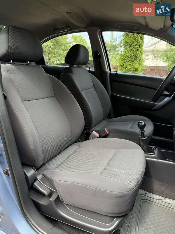 Седан Chevrolet Aveo 2007 в Косове
